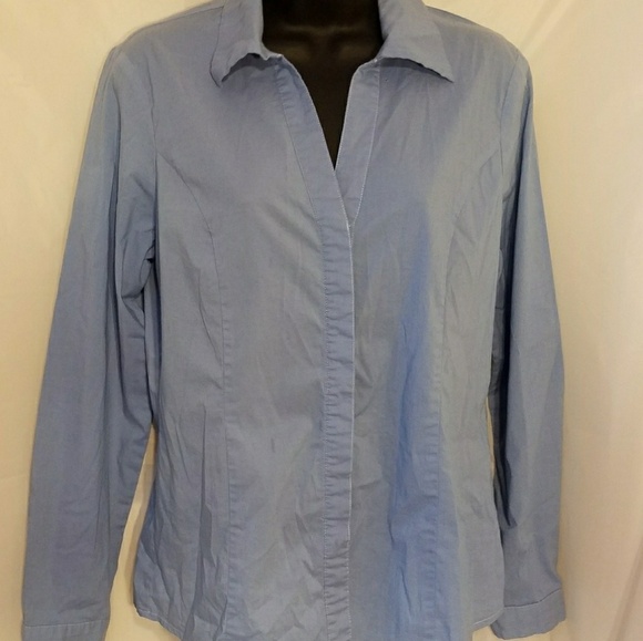 bogari Tops - Bogari collared button down long sleeve shirt sz S